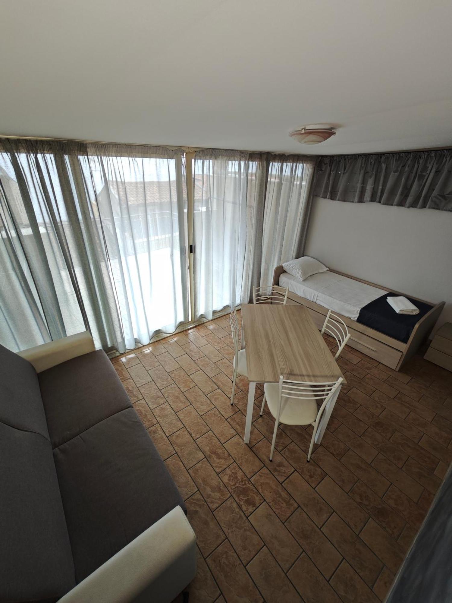 Etnapartment 4 Giardini Naxos Esterno foto