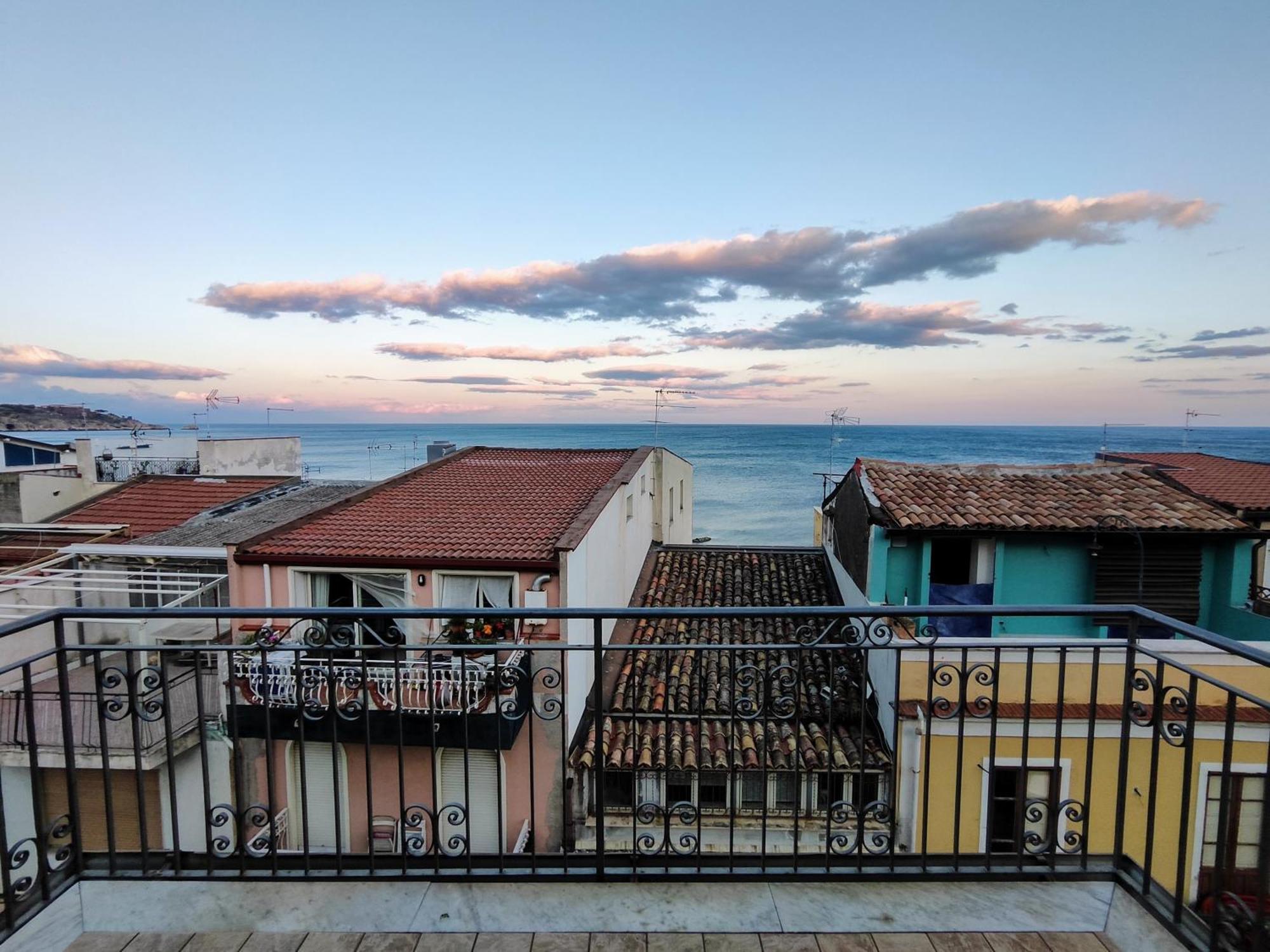 Etnapartment 4 Giardini Naxos Esterno foto