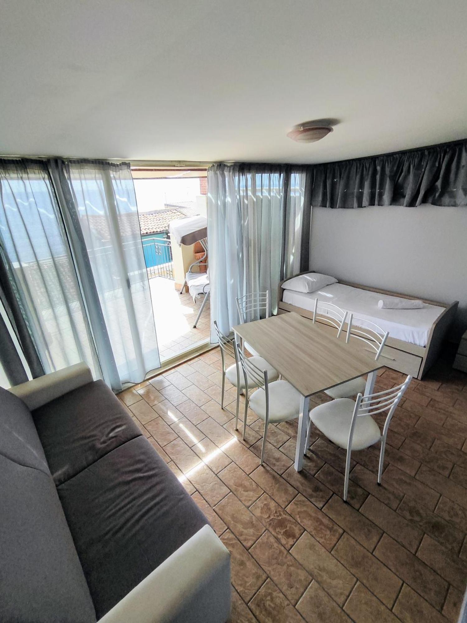Etnapartment 4 Giardini Naxos Esterno foto