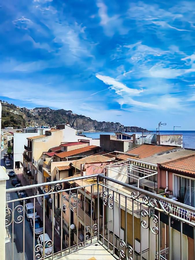 Etnapartment 4 Giardini Naxos Esterno foto